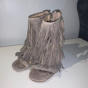 Fringe heels